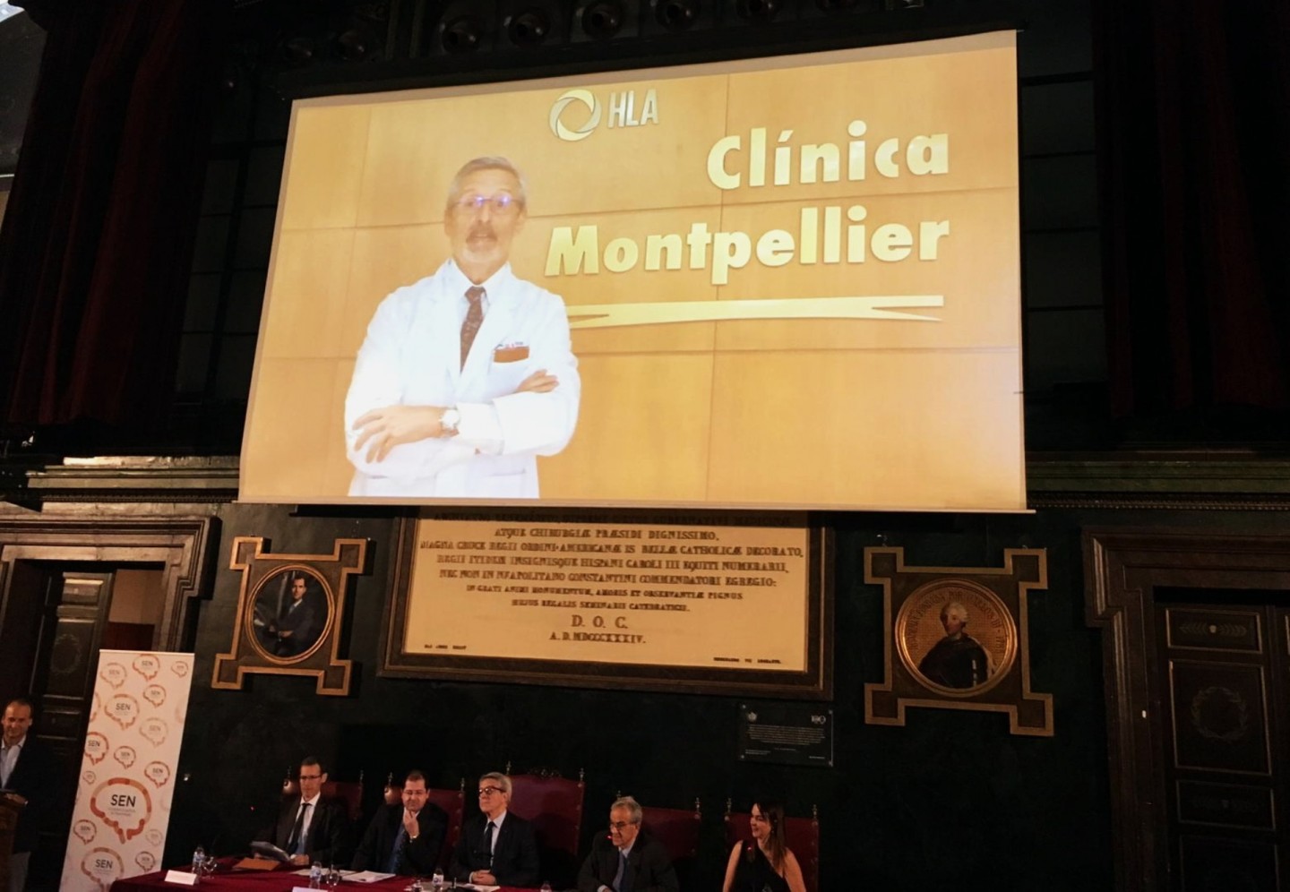 El doctor Javier López del Val, premio a la mejor actividad científica de la Sociedad Española de Neurología