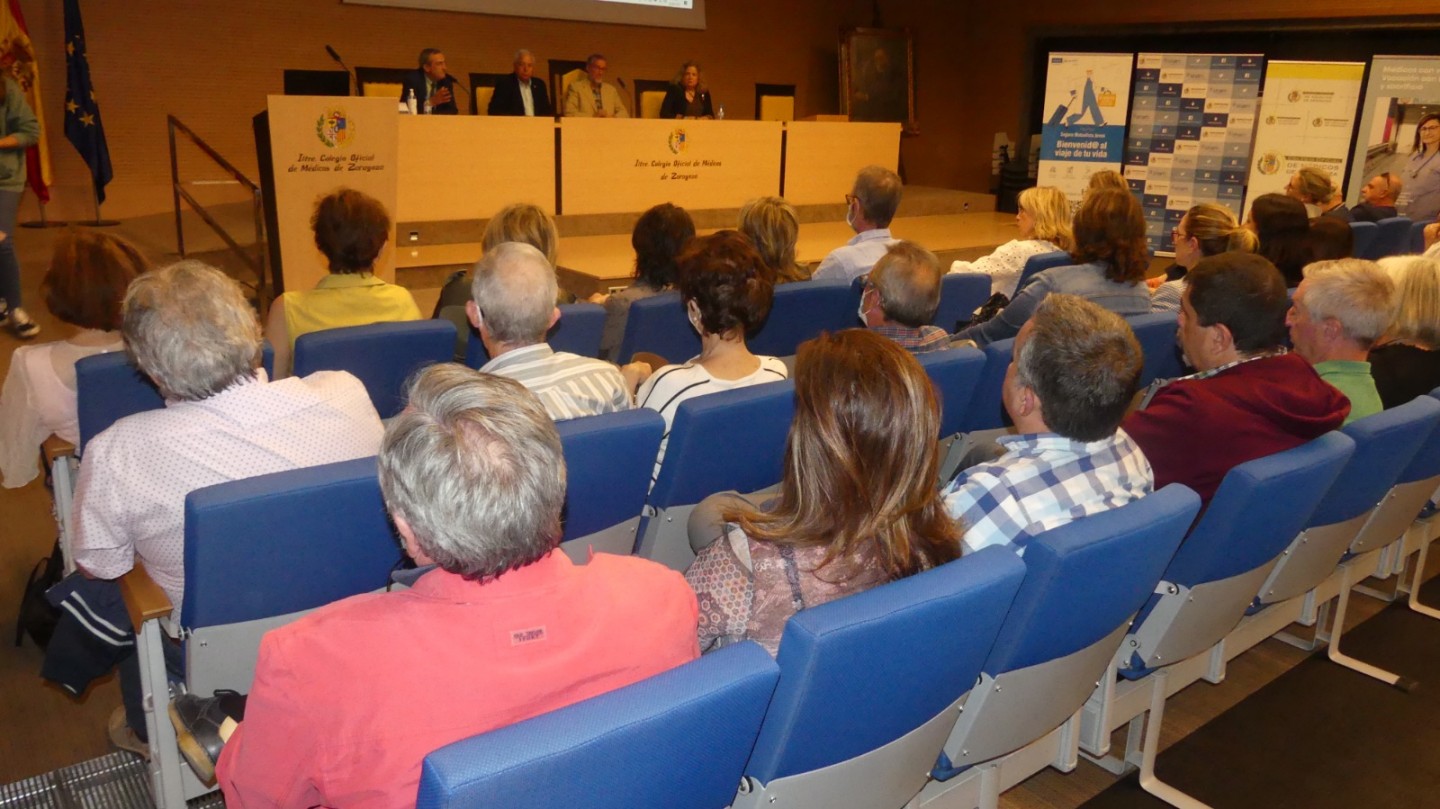 Un centenar de médicos presentan al Gobierno de Aragón 25 medidas "urgentes" para la Atención Primaria